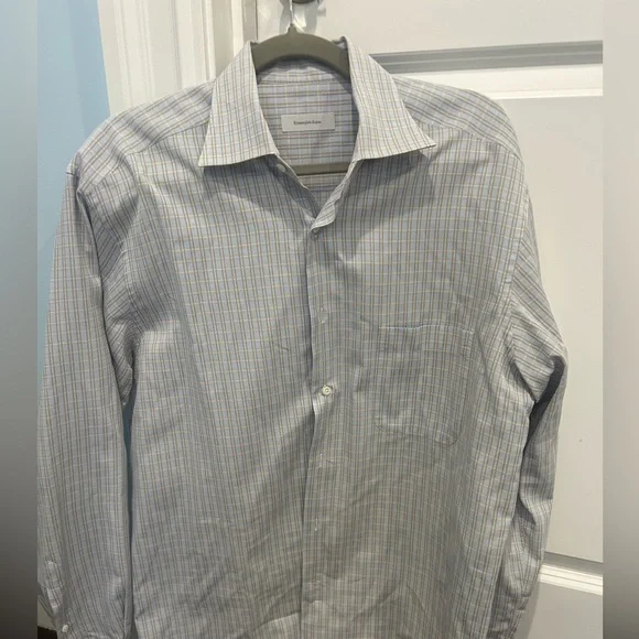 Zegna Men’s Button-down shirt. Size 16, 34 1/2.